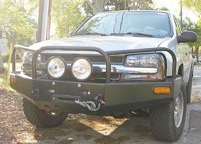 Chevrolet Trailblazer 2002 - 2009 Front Bumper